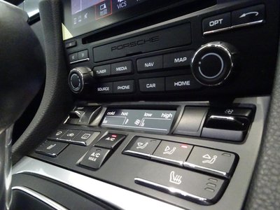 2019 Porsche 718 thumbnail 30