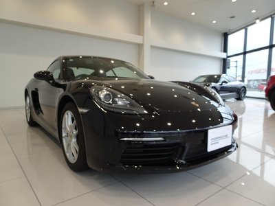 2019 Porsche 718 photo 2