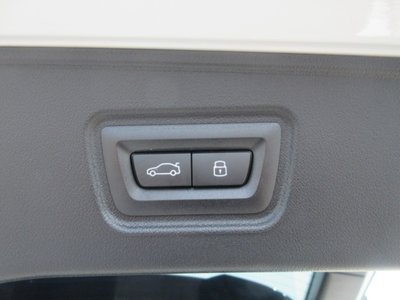 2026 BMW 5 SERIES TOURING thumbnail 18