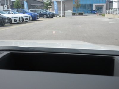 2026 BMW 5 SERIES TOURING thumbnail 24