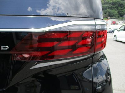 2025 Toyota ALPHARD — фото 23