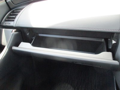 2025 Toyota ALPHARD — фото 36