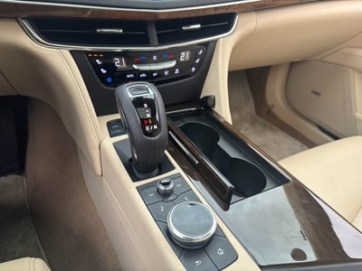 صورة 28 لـ 2021 Cadillac CT6