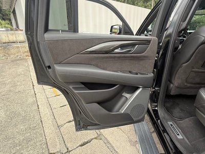 صورة مصغرة 21 لـ 2016 Cadillac ESCALADE