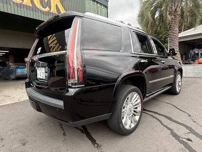 صورة مصغرة 6 لـ 2016 Cadillac ESCALADE