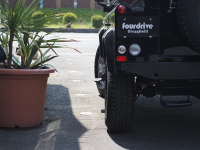 1999 LAND Rover DEFENDER photo 16