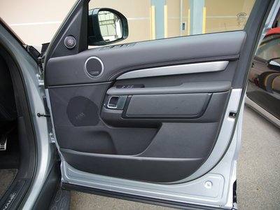 2023 LAND Rover DISCOVERY thumbnail 40