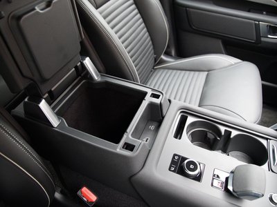 2023 LAND Rover DISCOVERY thumbnail 30
