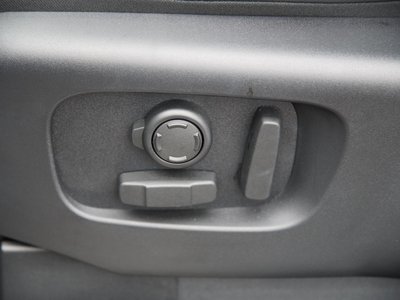 2023 LAND Rover DISCOVERY thumbnail 47