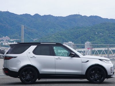 2023 LAND Rover DISCOVERY photo 6