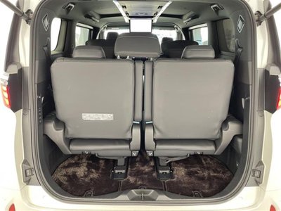 2024 Toyota ALPHARD — фото 14