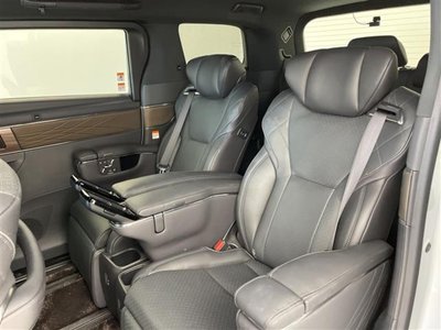 2024 Toyota ALPHARD — фото 12