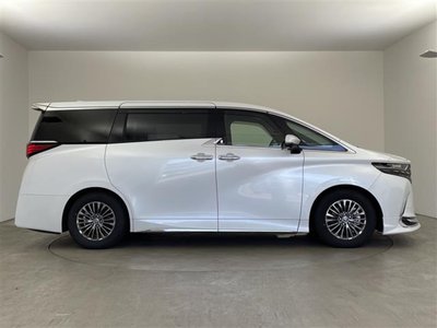 2024 Toyota ALPHARD — фото 7