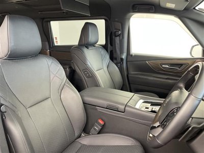 2024 Toyota ALPHARD — фото 8