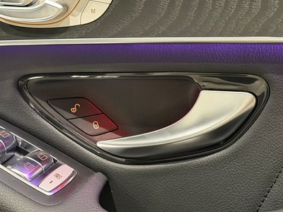2020 Mercedes-BENZ GLC thumbnail 31
