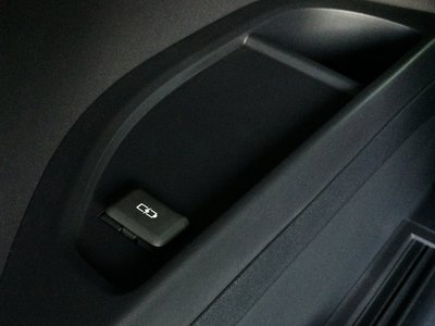 2023 Toyota ALPHARD — миниатюра 13