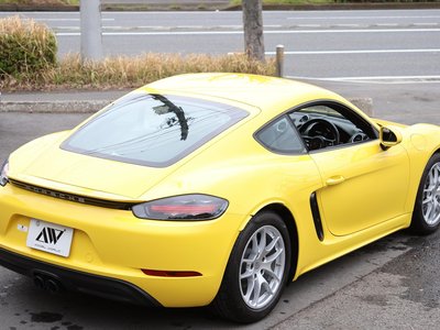 صورة 2 لـ 2016 Porsche 718