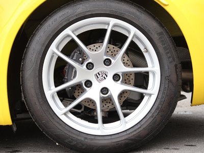 صورة 20 لـ 2016 Porsche 718