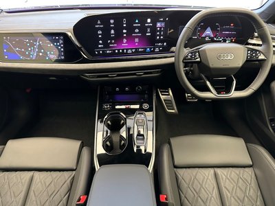 2025 AUDI A5 AVANT photo 3