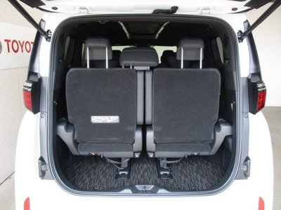2024 Toyota ALPHARD 照片 13