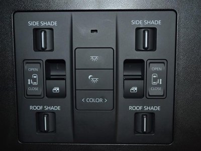 صورة 64 لـ 2023 Toyota VELLFIRE