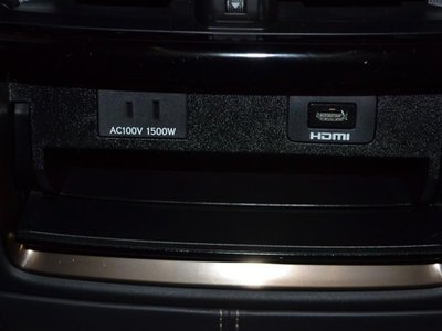 صورة 60 لـ 2023 Toyota VELLFIRE
