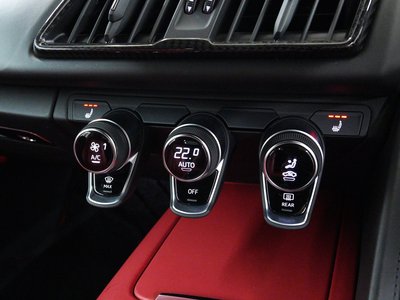 2019 AUDI R8 photo 13