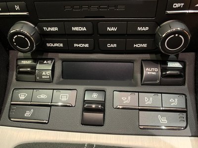 2022 Porsche 718 SPYDER 缩略图 18
