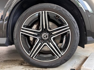 2024 Mercedes-BENZ GLC photo 13