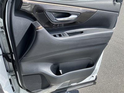 2025 Toyota ALPHARD 照片 33