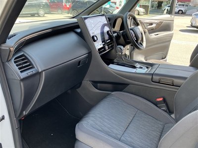 2025 Toyota ALPHARD 照片 35