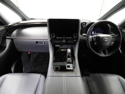 صورة 18 لـ 2023 Toyota VELLFIRE