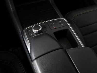 2014 Mercedes-BENZ GL AMG thumbnail 26