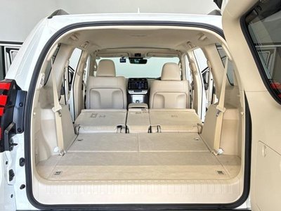 صورة 16 لـ 2023 Toyota LAND CRUISER PRADO