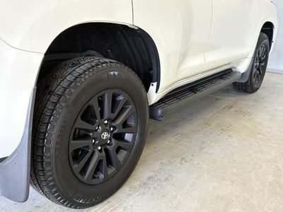 صورة 40 لـ 2023 Toyota LAND CRUISER PRADO