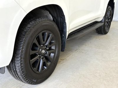 صورة 36 لـ 2023 Toyota LAND CRUISER PRADO