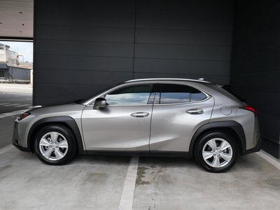 2025 Lexus UX — миниатюра 3