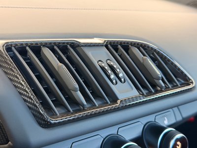 2022 AUDI R8 SPYDER thumbnail 51