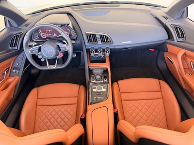 2022 AUDI R8 SPYDER photo 3