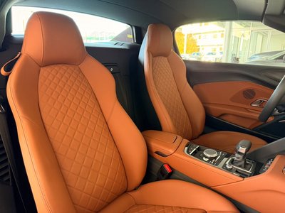 2022 AUDI R8 SPYDER thumbnail 36
