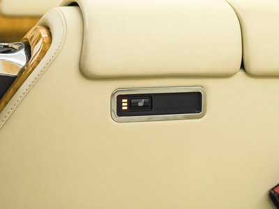 2013 ROLLS-ROYCE PHANTOM DROPHEAD COUPE — фото 34