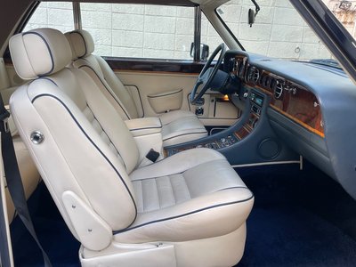 1994 ROLLS-ROYCE CORNICHE — фото 49