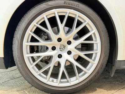 2020 Porsche PANAMERA thumbnail 76