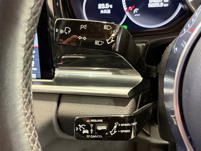 2020 Porsche PANAMERA thumbnail 34