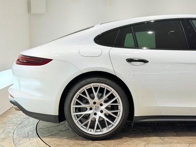 2020 Porsche PANAMERA thumbnail 63