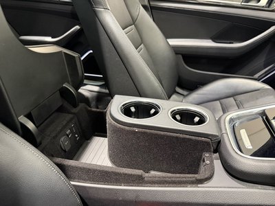 2020 Porsche PANAMERA thumbnail 36