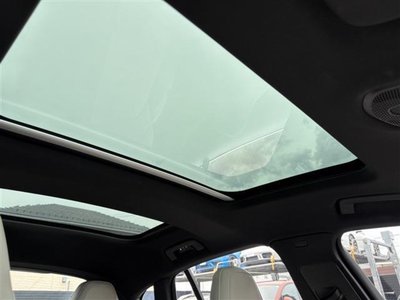 2024 Porsche PANAMERA thumbnail 25