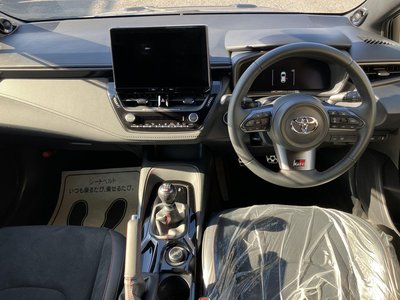 صورة 17 لـ 2024 Toyota GR COROLLA