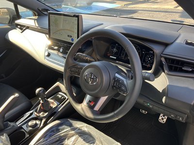 صورة 18 لـ 2024 Toyota GR COROLLA