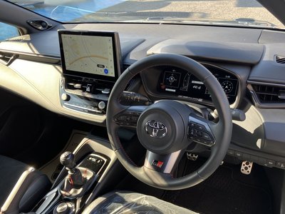 صورة 9 لـ 2024 Toyota GR COROLLA